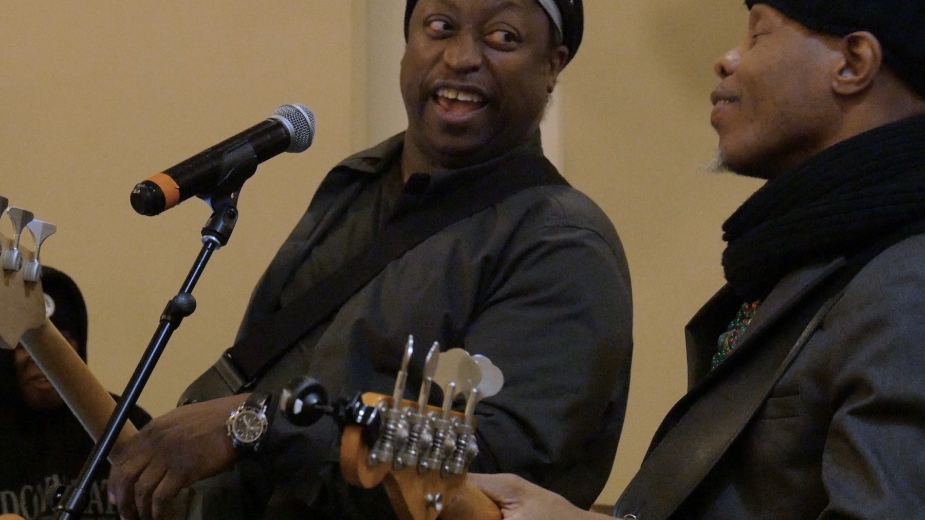 Darryl Jones with his band